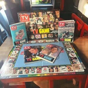 1984 TV Guide's TV Board Game Vintage Classic 6000 Trivia Questions  2 + Players